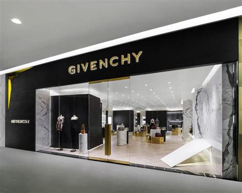 givenchy ropa perú|Givenchy .